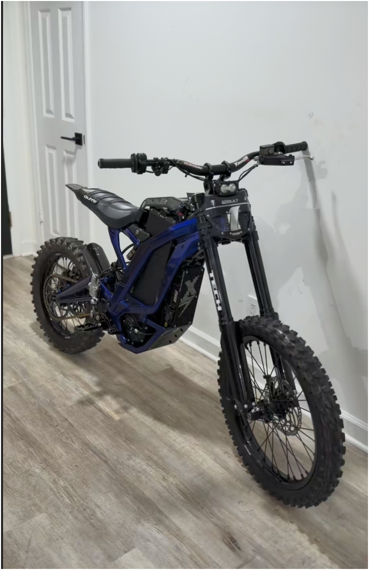 baja light (with battery pack) (PRE ORDER)